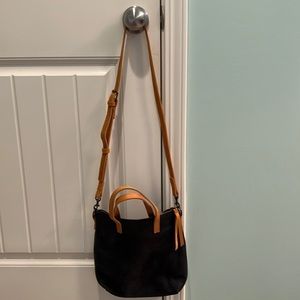 Able crossbody